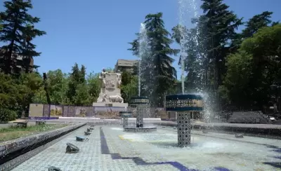 Plaza-España