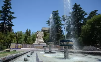 Plaza-España