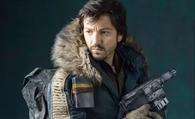 adelanto---ahora-andor-diego-luna-jpg.