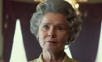 imelda-staunton-reina-isabel-the-crown-jpg.