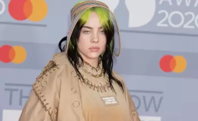 accusee-de-racisme-billie-eilish-se-defend-jpg.