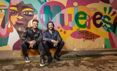 Carlos-Vives-y-Juanes-un-encuentro-de-leyendas-en-Las-Mujeres