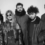 Eté & Los Problems lanzó su nuevo álbum 'Plata'