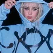 Camila Cabello presentó su nuevo álbum "C,XOXO"