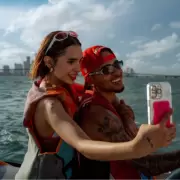 Domelipa se juntó con Ozuna en su nuevo tema "Ese Vato"