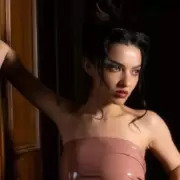 Juana Rozas abrirá el show de Ashnikko
