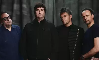 LOS TRES