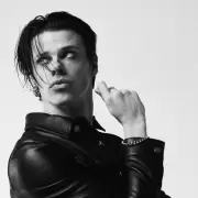 Yungblud regresa con "Hello Heaven, Hello"