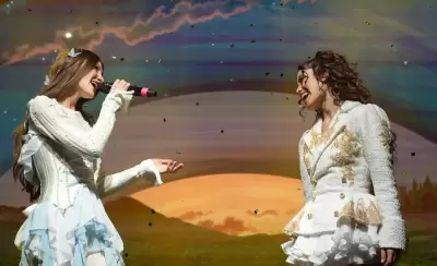 Margarita y Yami Safdie