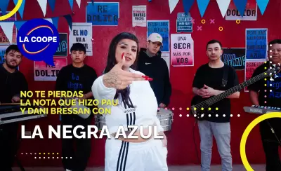 La negra azul