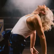 Akirey emociona con "Tal Vez", su nuevo single y videoclip sensorial