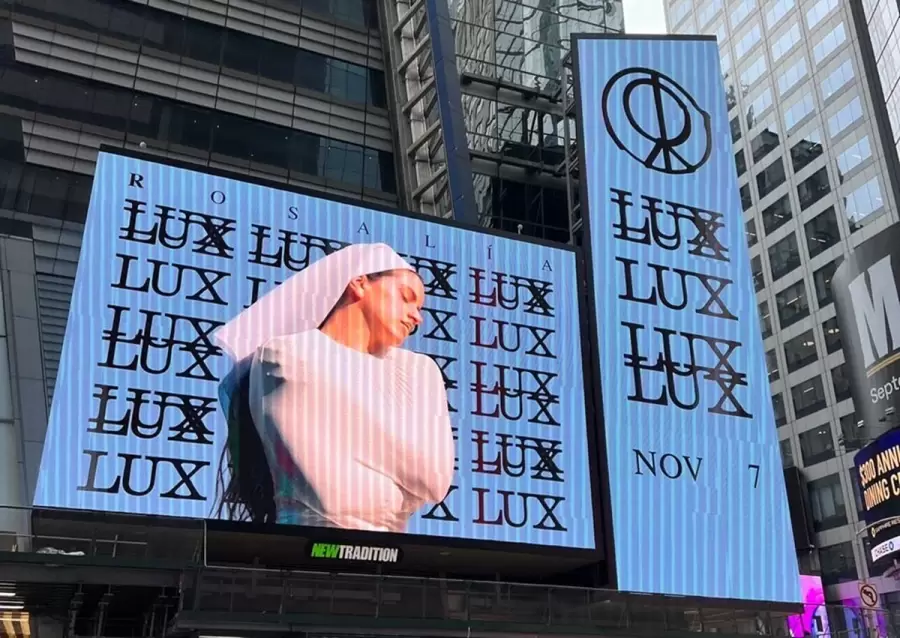 El anuncio de LUX en pleno Time Square de NY