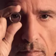Eros Ramazzotti revela su nuevo álbum con grandes colaboraciones