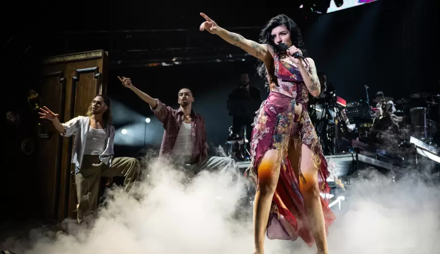 Cazzu traerá toda su música y sensualidad a la Fiesta de la Cerveza