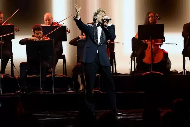 Bisbal en el homenaje a Raphael