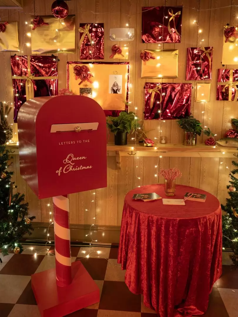 mariah carey holiday bar