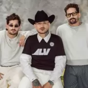 Un nuevo comienzo brillante para Mau y Ricky con "Te Quiero"